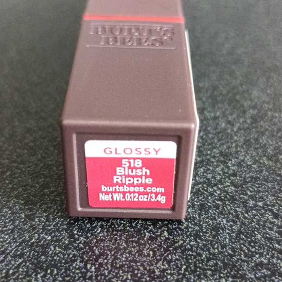 Burt’s Bees 100% Natural Glossy Lipstick, Blush Ripple 518 - Picture 2 of 4
